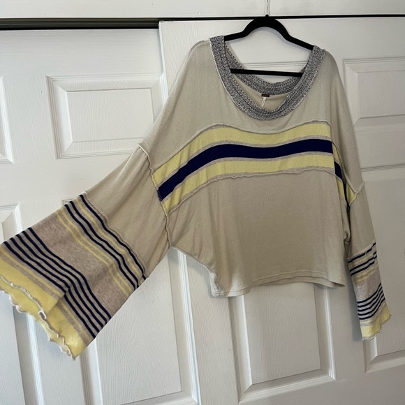 Free People Long Sleeve Oversized Strip - Picture 2 of 6